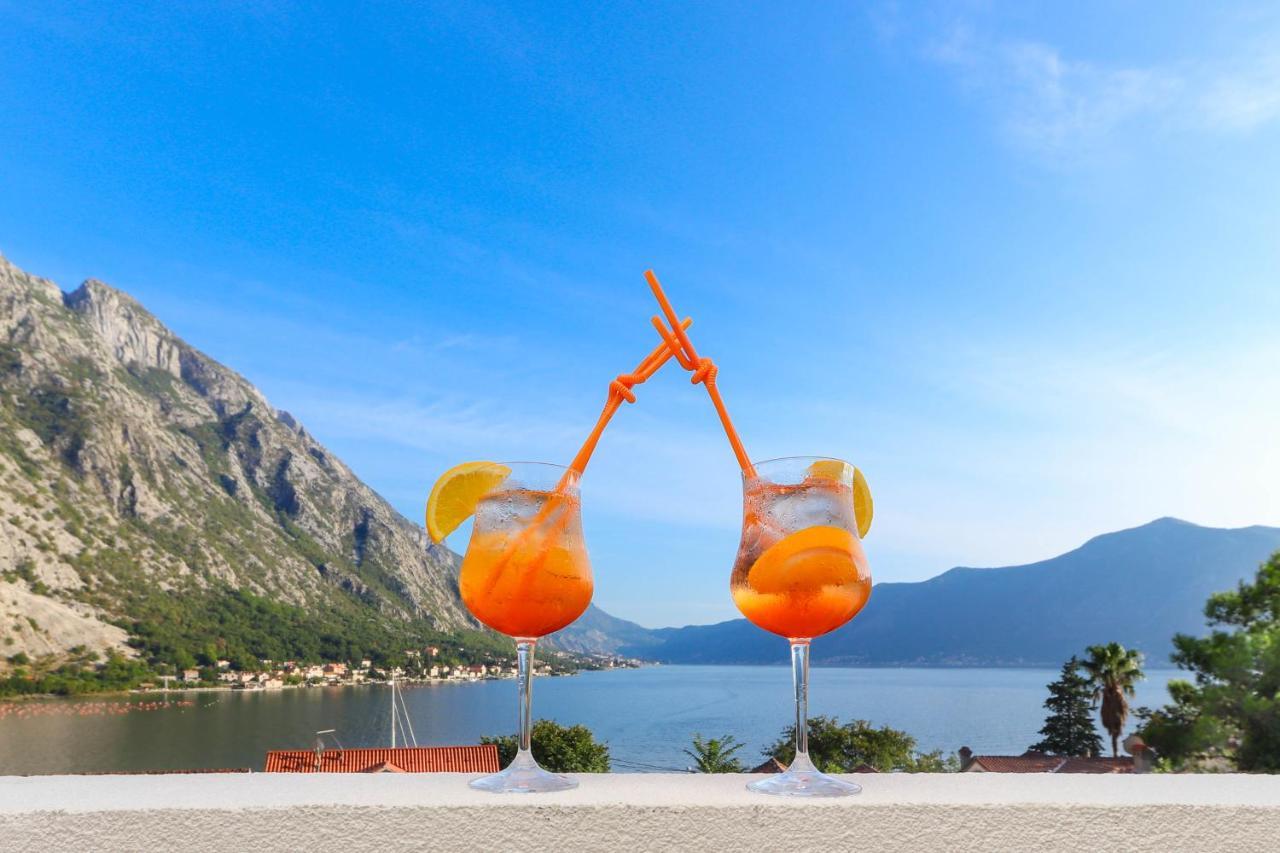 Sea Star Luxury Apartment Kotor Exterior photo